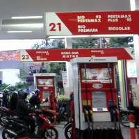 Cegah Penyimpangan, Polisi Kawal Distribusi BBM di Riau