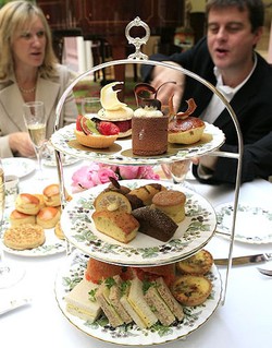 Tradisi Aristokrat Inggris dalam Ritual Afternoon Tea