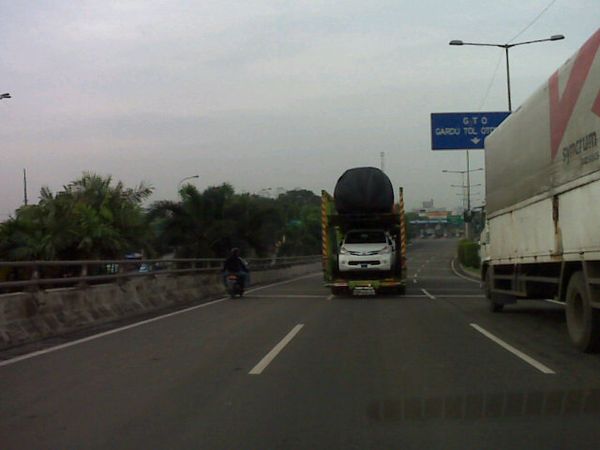 Waduh, Motor Masuk Jalan Tol
