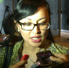 Belum Ditahan, Angie Kini Konsentrasi Jadi Ibu Rumah Tangga