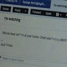 Misterius! Sudah Meninggal, Pria AS Masih Kirim Email ke Keluarganya