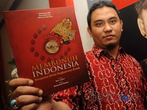 Kenapa Kebiasaan Merokok Kretek Hendak Dihapus?