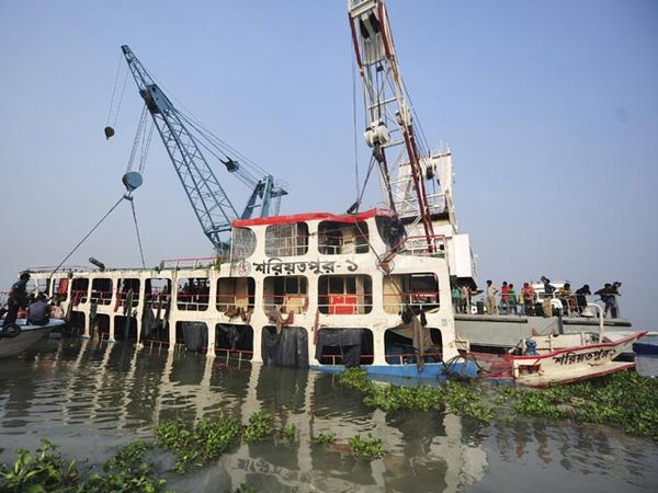 Kapal Feri Tenggelam di Bangladesh, 138 Tewas