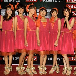 Love Is U, Film Drama Musikal Girlband Cherry Belle