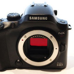 Mengintip Jeroan Samsung NX20