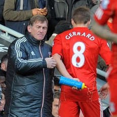 Dalglish Mau Penyerang The Reds Tiru Gerrard