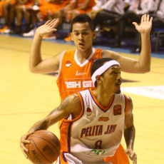 Bimasakti Tumbang Lagi, Pelita Jaya Bangkit dari Kekalahan