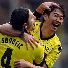 HUT Spesial Kagawa di Signal Iduna Park