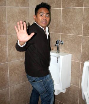 Weits, Jangan Ngintip Dong!