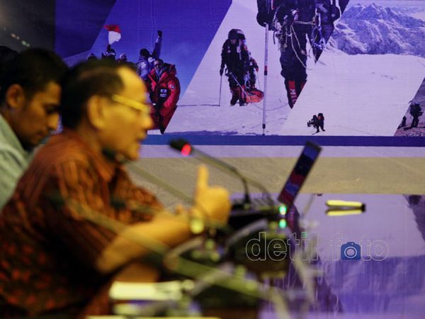 5 Pemuda Indonesia Akan Taklukan Puncak Everest