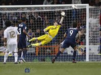 Madrid Tertahan di Bernabeu