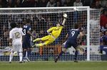 Madrid Tertahan di Bernabeu