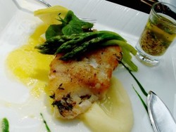 Panfried Grouper, Sajian di Resor Eksklusif