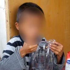 Bocah Perokok Berat Asal Sukabumi Merokok Karena Lingkungan & Iklan