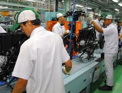 DP Naik, Bos Toyota Kasihan dengan Pengguna Motor