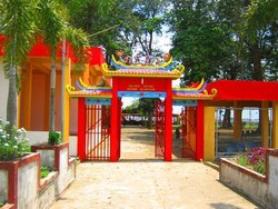 Ada Kisah Cinta di Pulau Kemaro, Palembang