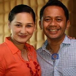 Hamil 6 Bulan, Mona Ratuliu Doyan Nonton Konser