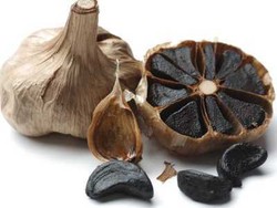 Black Garlic yang Kaya Khasiat Disajikan di Pearl