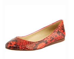 Ragam Flat Shoes untuk Sempurnakan Gaya