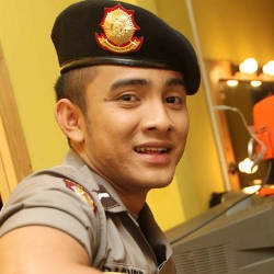 Foto dengan Mantan Istri Andhika The Titans, Ini Pengakuan Saeful Bachrie