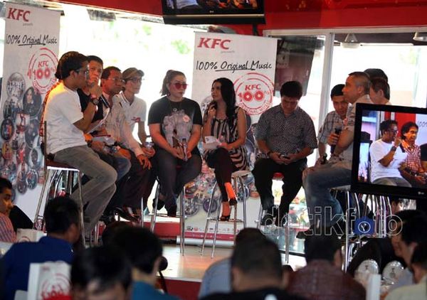 Artis Ramai-ramai Dukung 100 % Original Musik