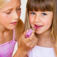 Ini yang Bikin Anak Pubertas Dini