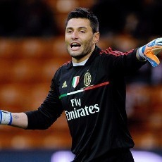 Milan Tersingkir dengan Kepala Tegak