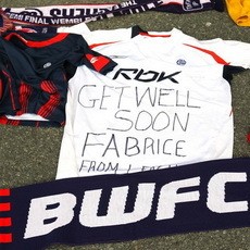 Adebayor: Lekas Sembuh, Muamba