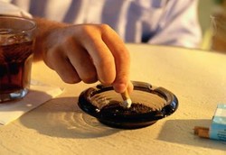 TBC 9 Kali Lebih Mudah Menular Jika Ada yang Merokok di Rumah