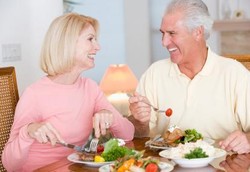 Nutrisi yang Diperlukan Orang Tua