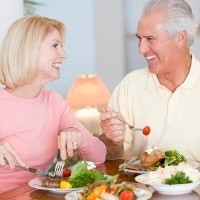 Nutrisi yang Diperlukan Orang Usia Diatas 40 Tahun