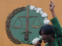  ICW: Dalam Eksekusi Koruptor, Kejagung Harus Lebih Garang dari KPK