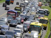 Libur Panjang, Ciawi-Puncak Macet Total