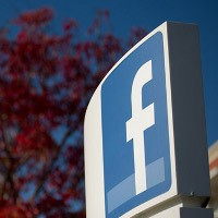 Facebook Wujudkan Foto Beresolusi Tinggi & Full Screen