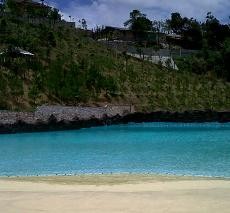 Menikmati Suasana Pantai di Ketinggian Bandung Utara
