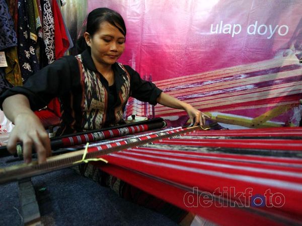 Si Cantik Ulap Dayo dari Dayak