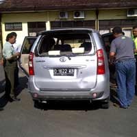 Peras Warga Tambang Minyak, 4 Orang Mengaku Polisi & Wartawan Digebuki