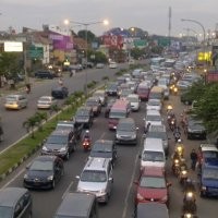 Libur Panjang, 90 Ribu Mobil Sambangi Bandung via Tol Pasteur