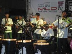 Kelompok Pengamen 57Kustik Garap Single Perdana