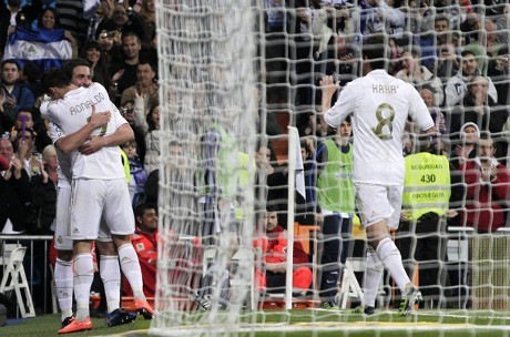 Madrid Pesta Gol di Bernabeu