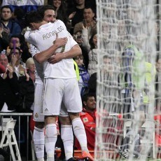 Madrid Pesta Gol di Bernabeu