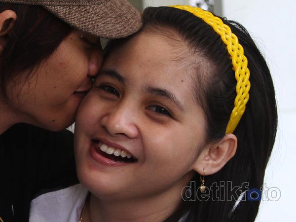 Imutnya Istri Dodhy Kangen Band