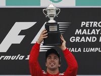 Alonso Tercepat di Sepang