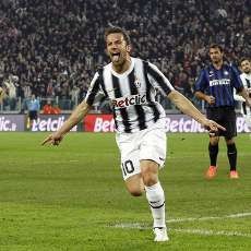 Del Piero Disanjung Buffon