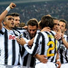 Juventus Ungguli Inter 2-0