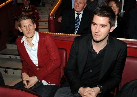 Bayern Satukan Schweinsteiger Bersaudara