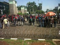 Halangi Pendemo Masuk DPR, Polisi Buat 3 Lapis Pagar Betis