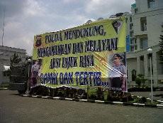 Cegah Pendemo BBM Anarkis, Polda Sumut Pasang Iklan & Spanduk Besar