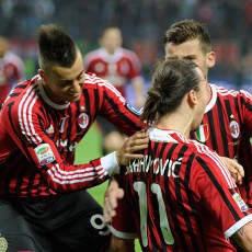 Tak Cukup Bagus, Milan Disebut Wenger Takkan Juara