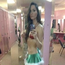 Wah... Wah! Reporter AS Nyambi Jadi Penari Telanjang